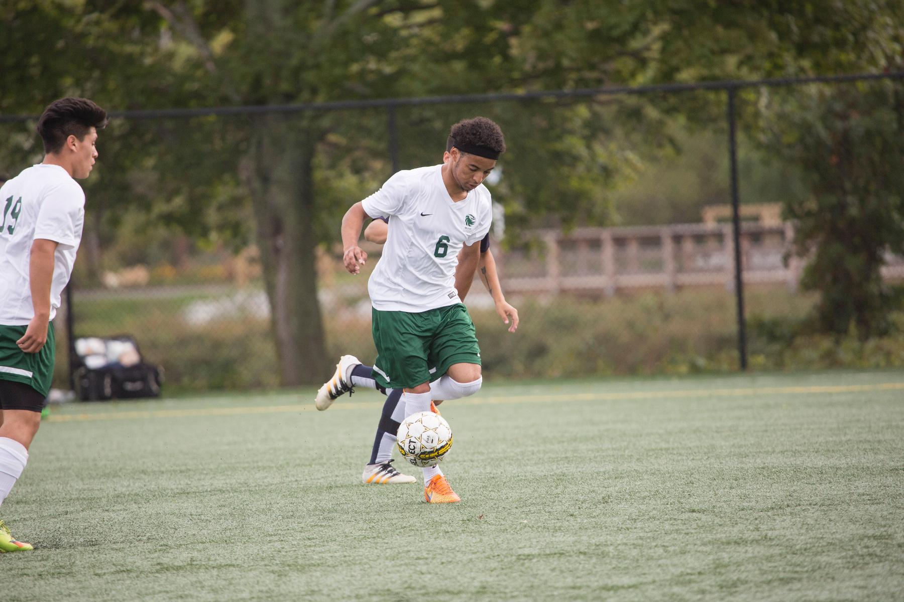 Men's Soccer Loses To Division 1 Massasoit 2-1
